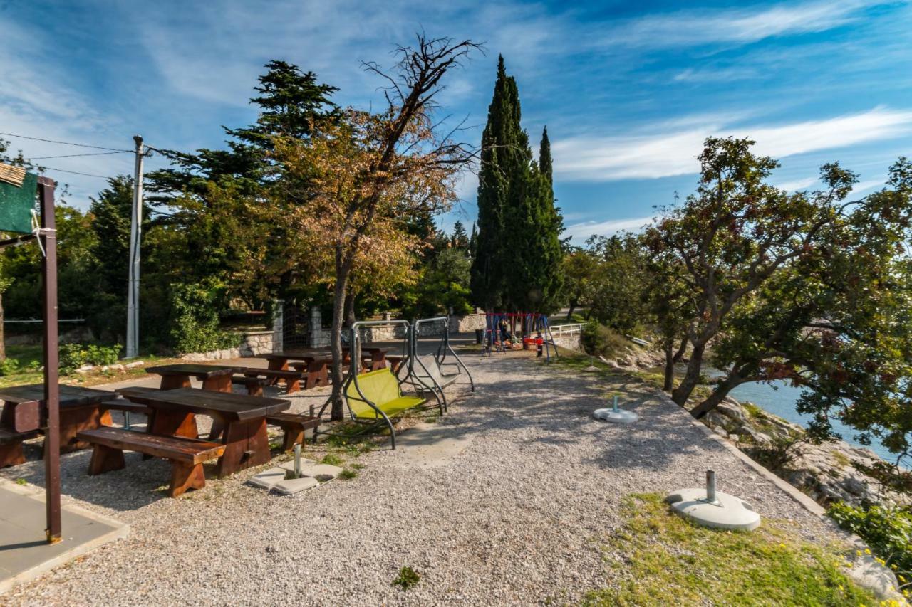 Apartmani "Ostro" Crikvenica Kraljevica Eksteriør bilde