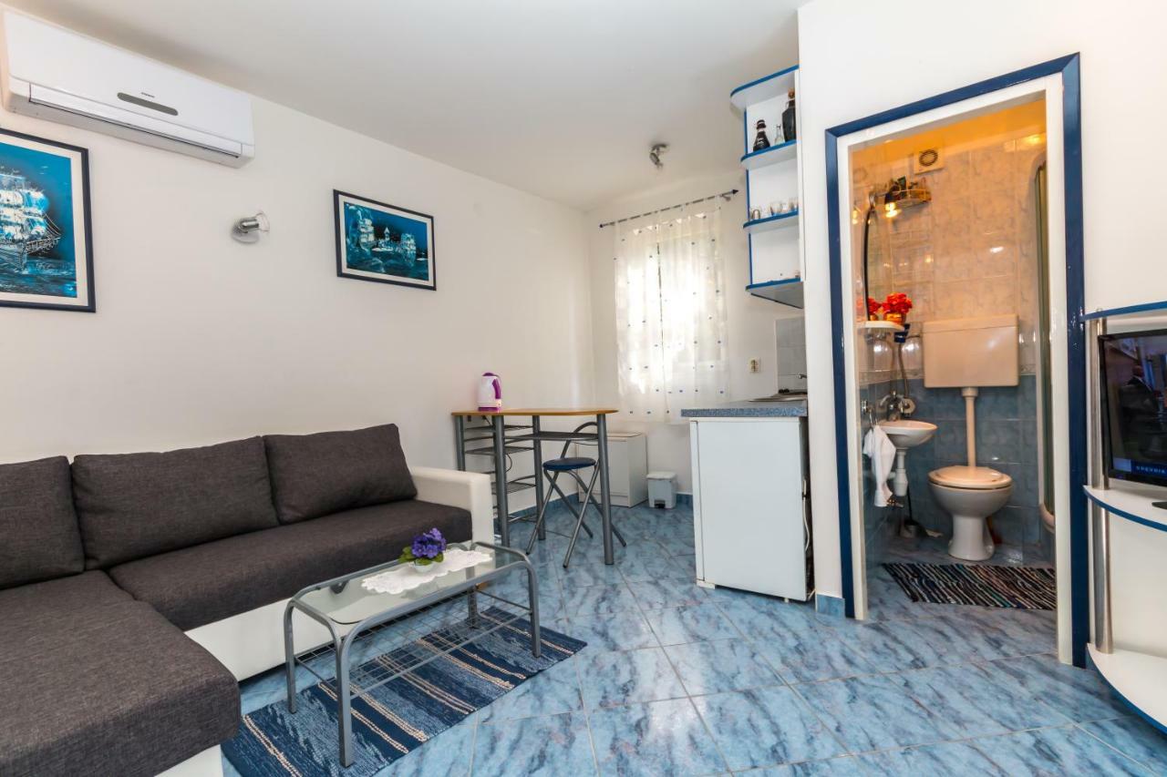 Apartmani "Ostro" Crikvenica Kraljevica Eksteriør bilde